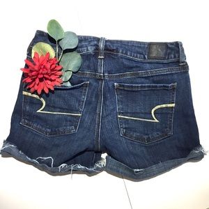 American Eagle Outfitters Midi Shorts Size 6